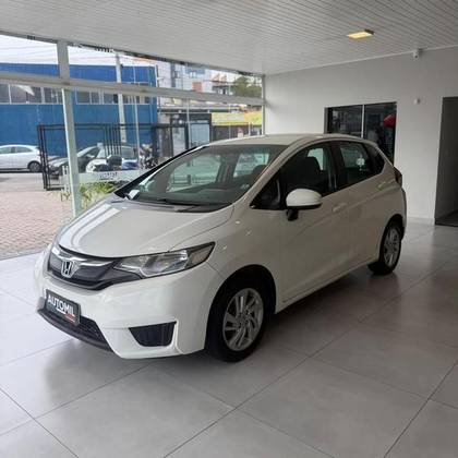 HONDA FIT 1.5 DX 16V FLEX 4P AUTOMÁTICO HONDA FIT 1.5 DX 16V FLEX 4P AUTOMÁTICO